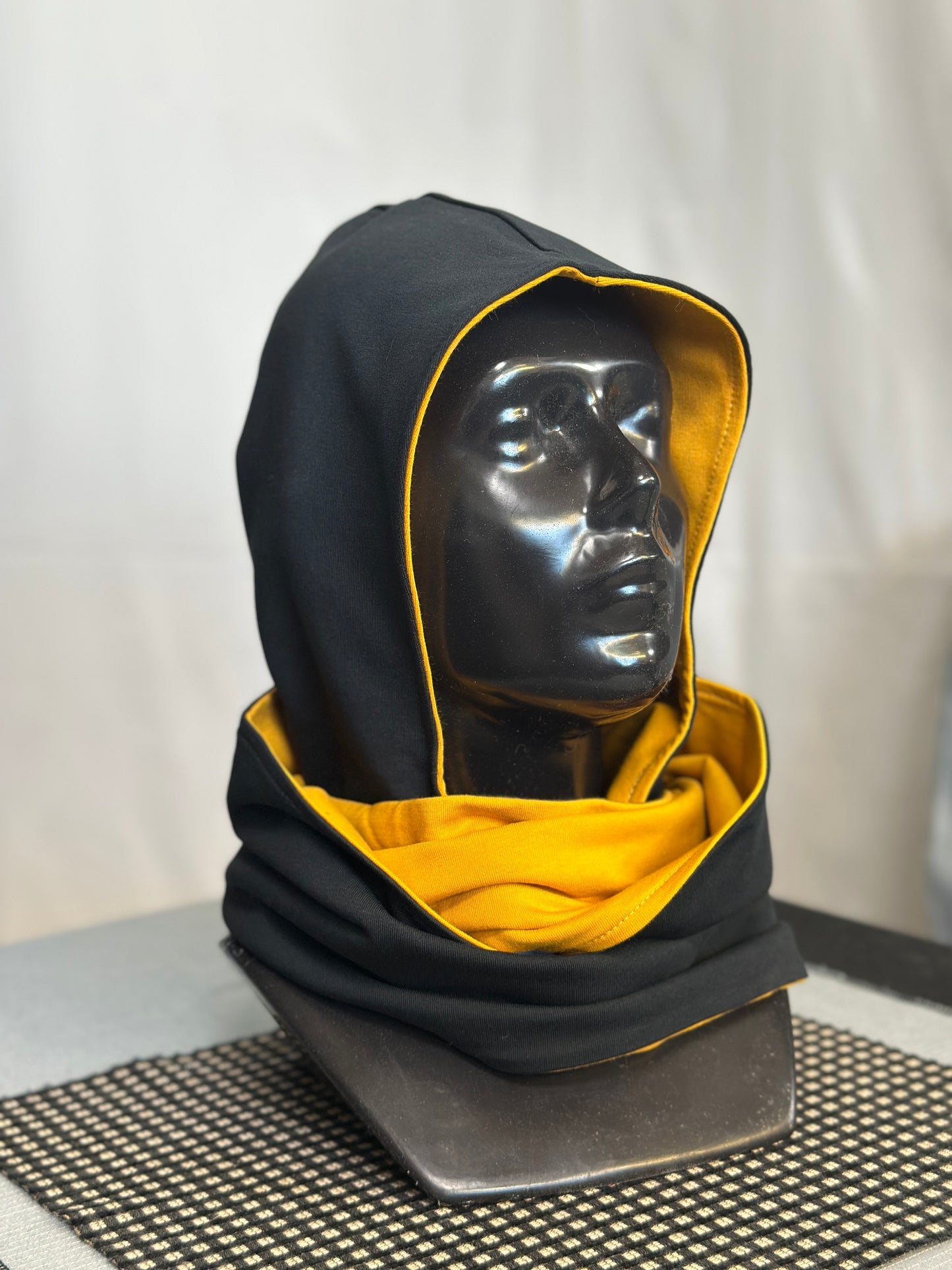 Sunlight Yellow & Black Reversible Rounded Hood – Long Neck Edition