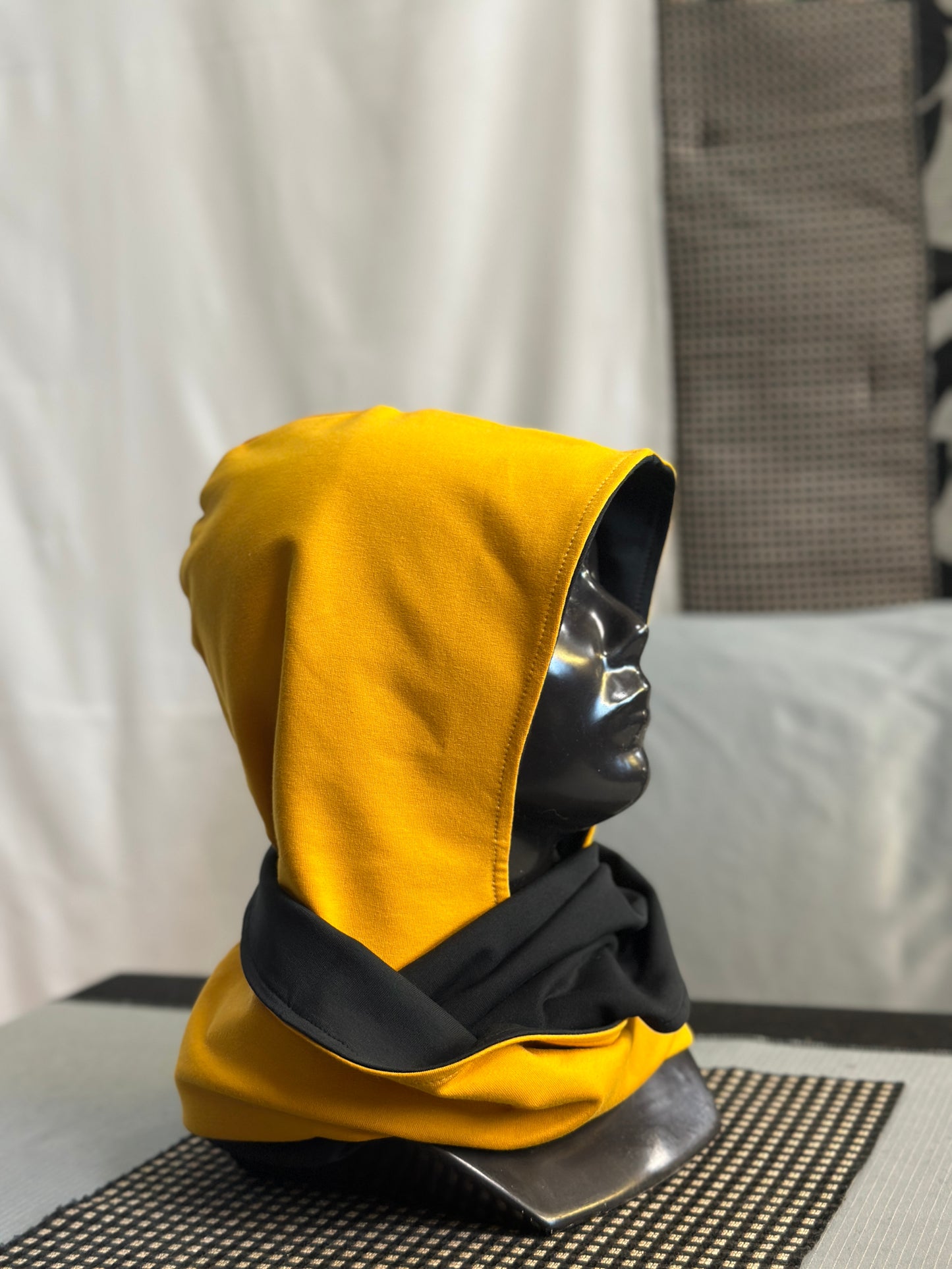 Sunlight Yellow & Black Reversible Rounded Hood – Long Neck Edition