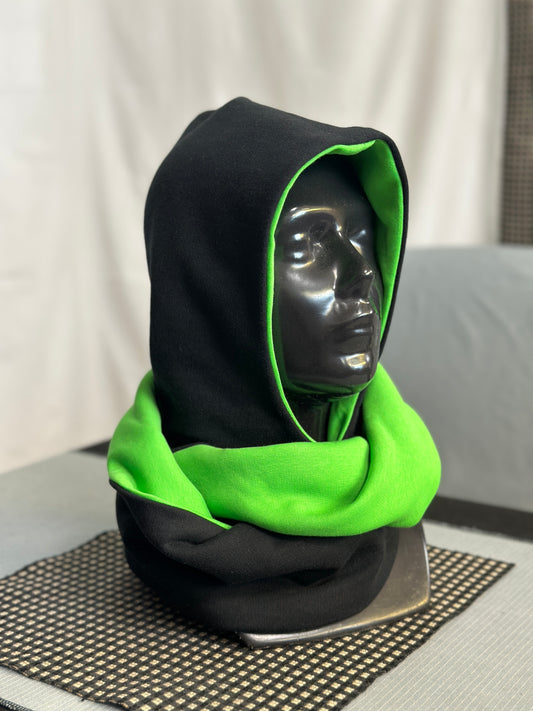 Electric Moss & Black Reversible Rounded Hood – Long Neck Edition