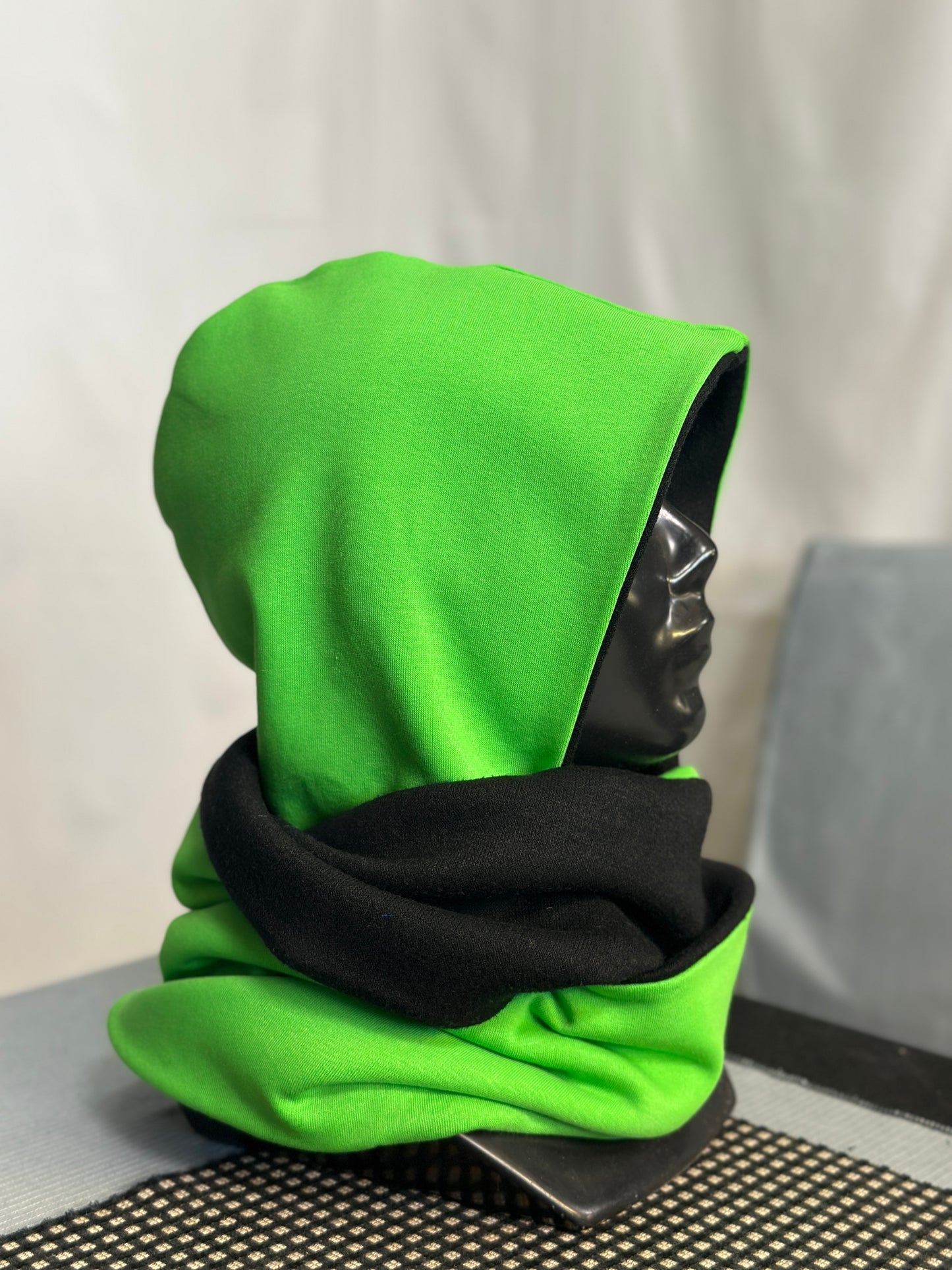 Spring Bud & Black Reversible Rounded Hood – Long Neck Edition
