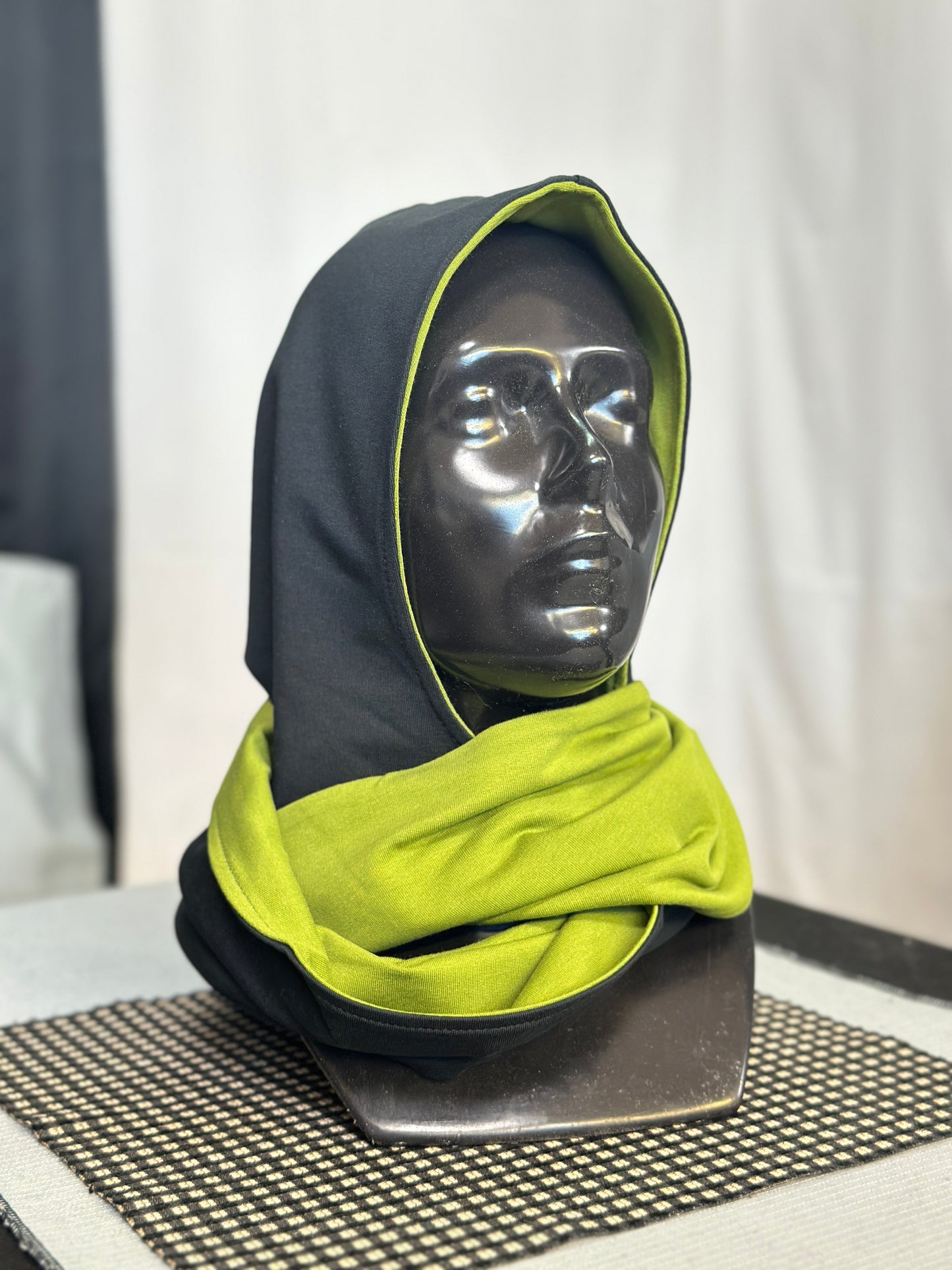 Forest Moss & Black Reversible Rounded Hood – Long Neck Edition