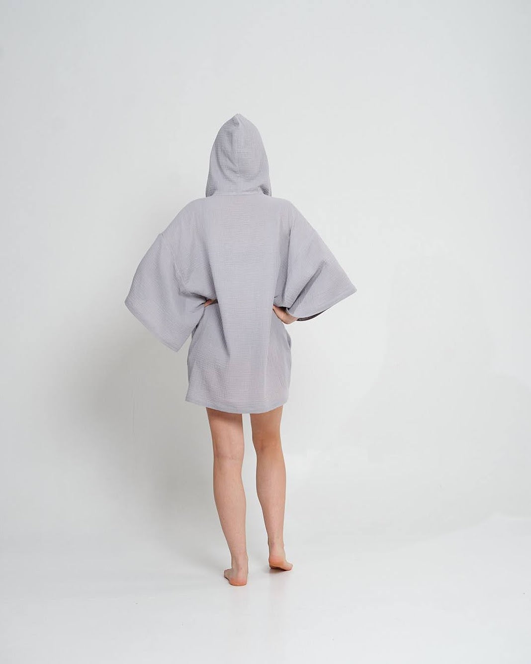 KRABI Women’s Muslin Hooded Poncho